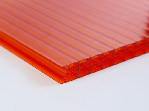 阳光板的耐冲击性为一般玻璃的几倍